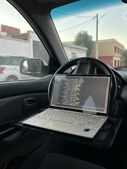 طاولة السيارة – للأكل، العمل، والتنظيم على المقود